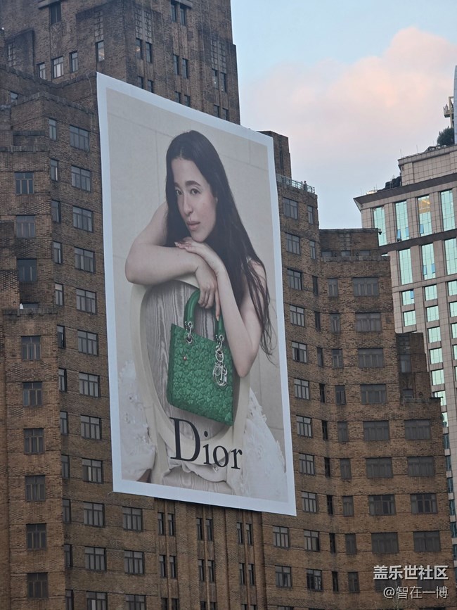 這個(gè)是誰(shuí)