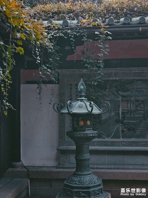 寒山踏秋，古剎尋幽