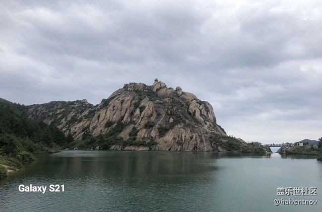 【拾秋鏡畫(huà)】爬山