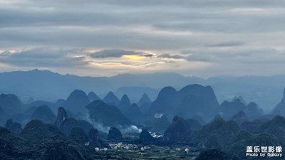 原來世界上真的有水墨畫  