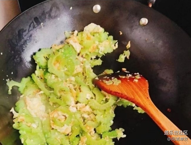 【霜華食記】苦瓜炒蛋