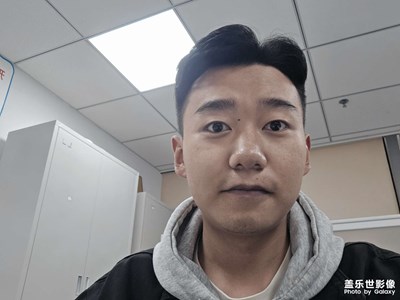 今天像盤頭大姨??