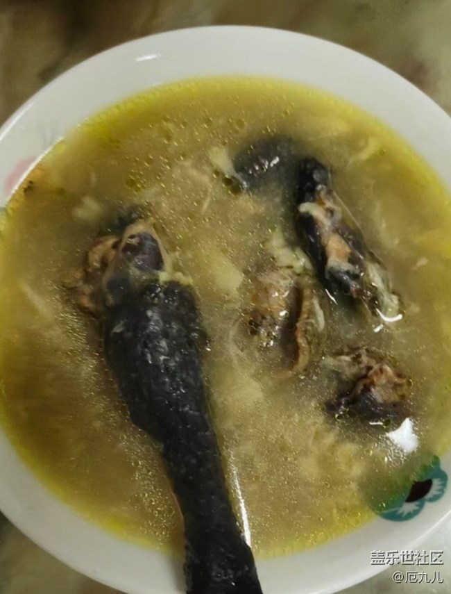 【霜華食記】燉烏雞