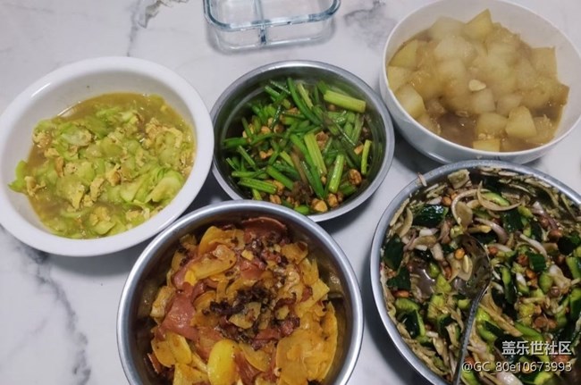 【霜華食記】大盆菜