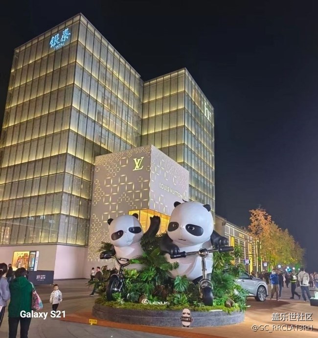 【拾秋鏡畫】杭城秋夜