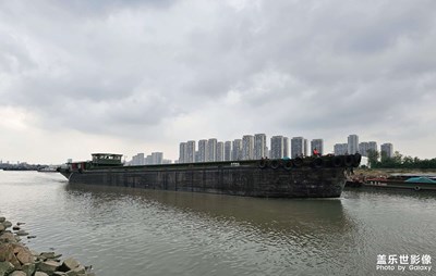 【秋尾拾光】+江邊的風(fēng)景