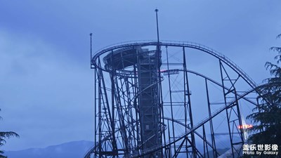 【奇妙的視角】+過山車下