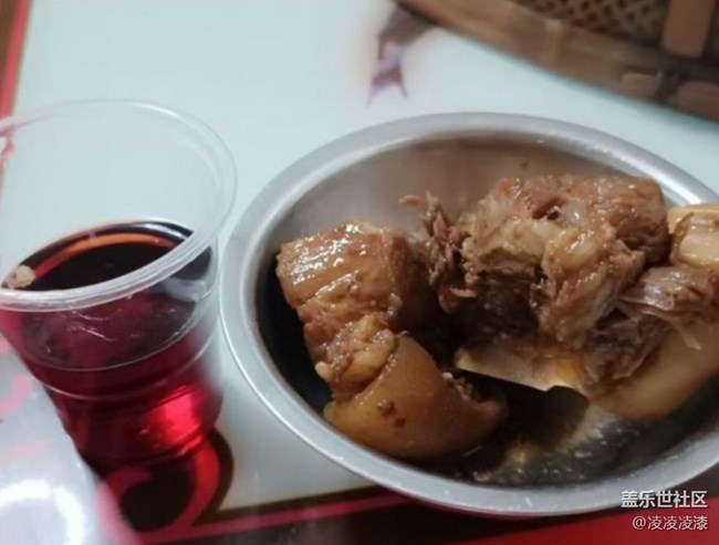 【暖鍋之約】啃豬蹄