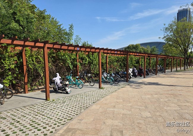 【全鏡影像】晴空映佳景