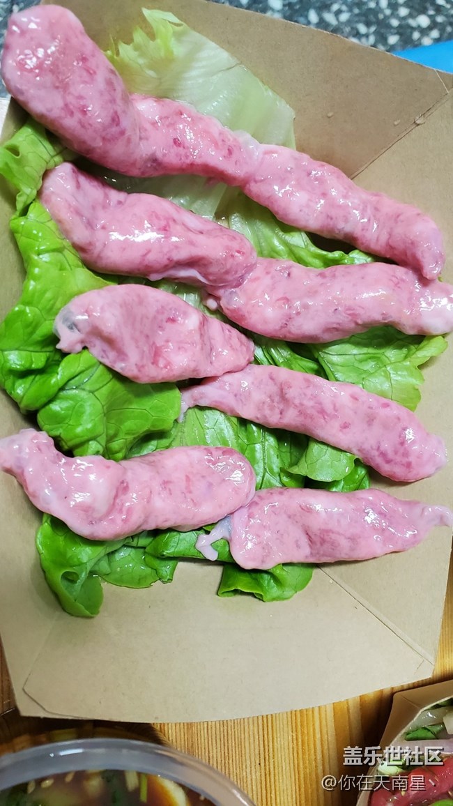發(fā)現(xiàn)一家烤肉，味道好極了