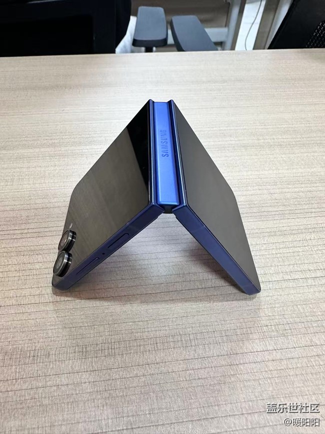 【回顧貼】三星Galaxy Z Fold7 & Z Flip品鑒會打卡 【回顧貼】三星Galaxy Z Fold7 & Z Flip品鑒會打卡