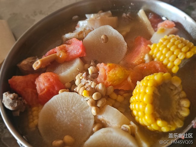 【小雪驅寒食譜】蘿卜骨頭湯