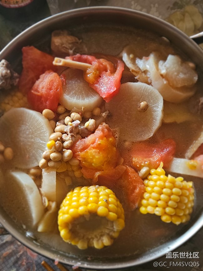 【小雪驅寒食譜】蘿卜骨頭湯