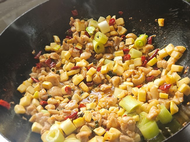 【寒日臻味】辣子雞