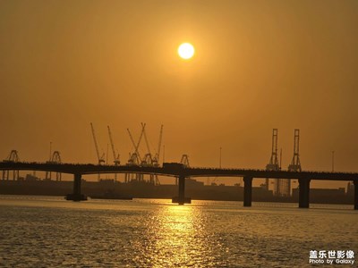 夕陽(yáng)醉美前海