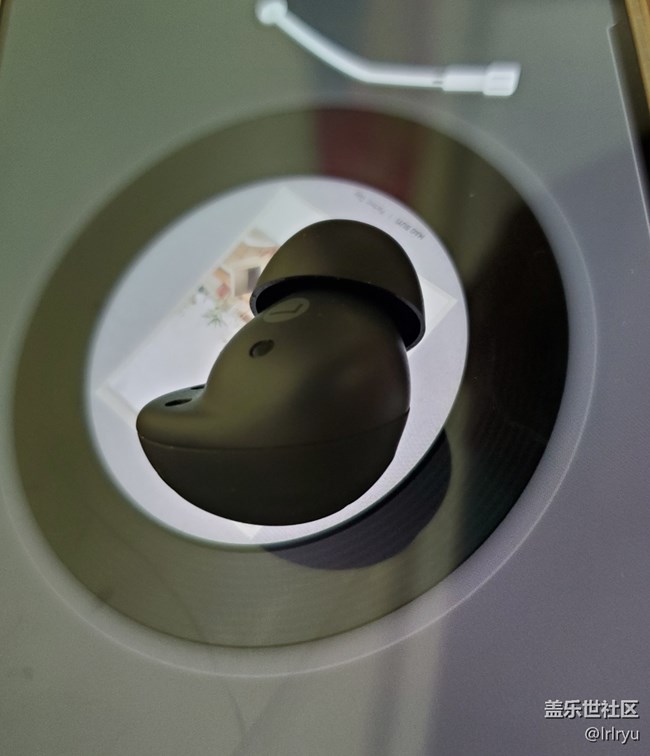 【我與Galaxy的日?！恳魳反顧nbuds