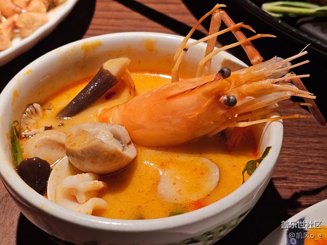 三星 Galaxy Z TriFold 新品品鑒會(huì)美食篇