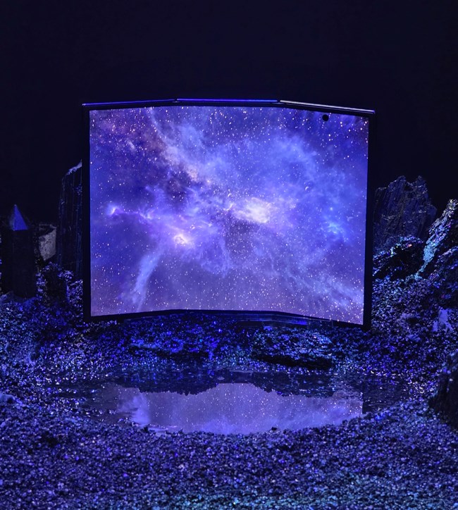 【三星折疊新形態(tài)】三折疊機(jī)皇Galaxy Z TriFold