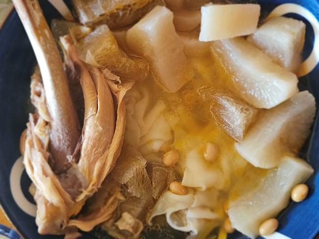 【雪落食暖】雞湯面