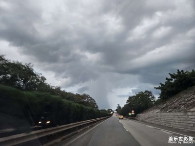 暴風雨前的寧靜