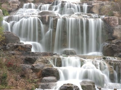 Galaxy S25 Ultra 鏡頭下的瀑布