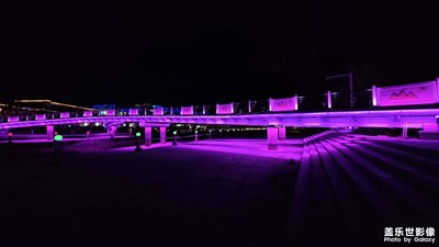 風(fēng)月都好看，人間也浪漫