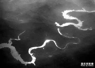 【時(shí)光留痕]墨色山川