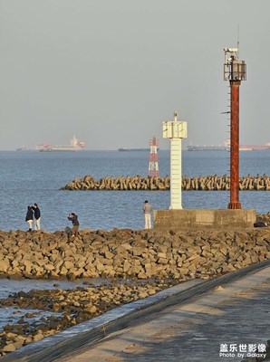 【時(shí)光留痕】+冬日的江邊