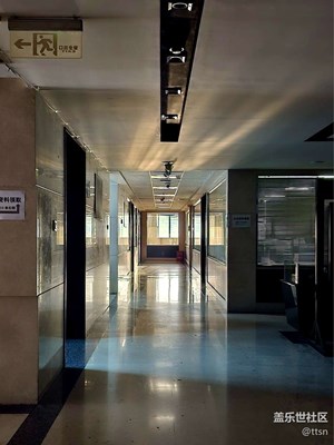 有太陽(yáng)的影子