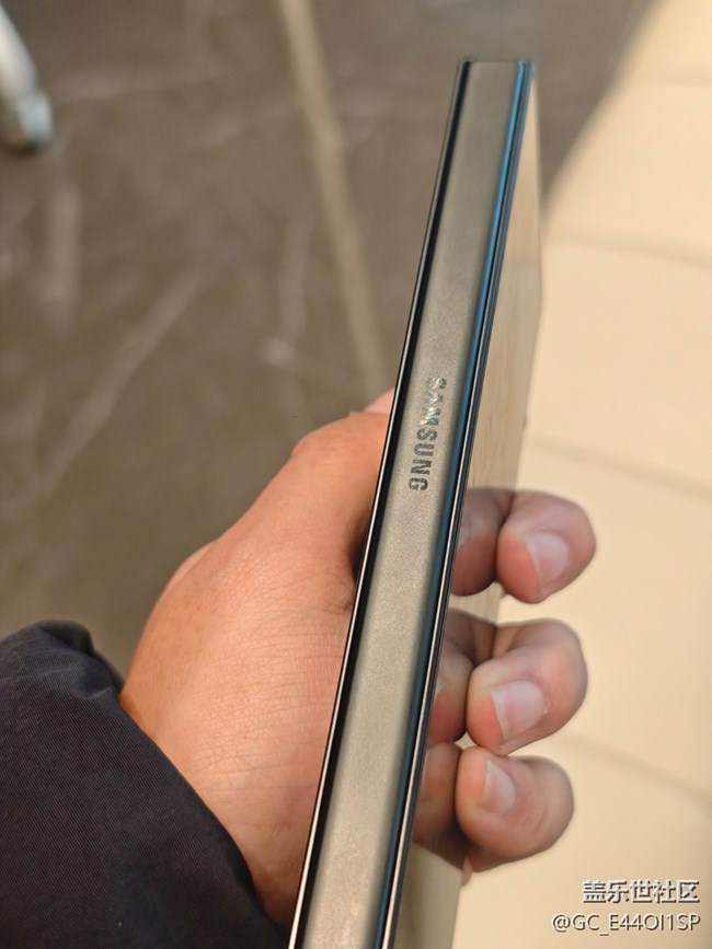 新款手機(jī)真的太不錯(cuò)了