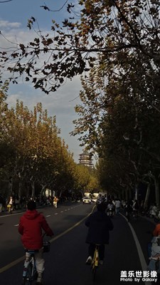 長天秋水西子湖