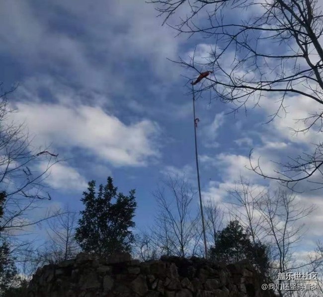 【折疊屏手機(jī)里的春夏秋冬】秋景