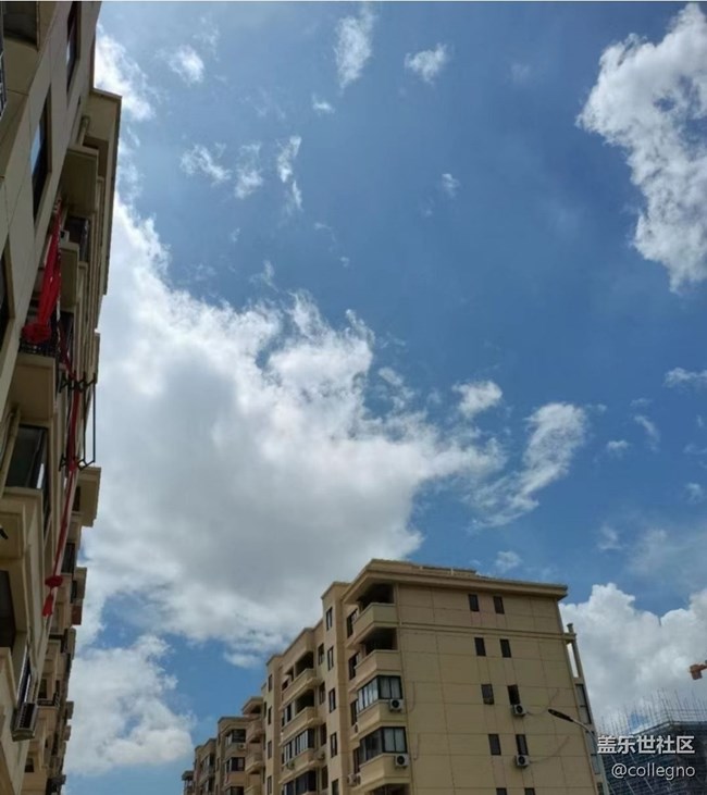 【折疊屏手機(jī)里的春夏秋冬】春意盎然