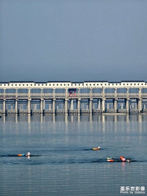 【鏡頭里的故事】+冬日里的江畔