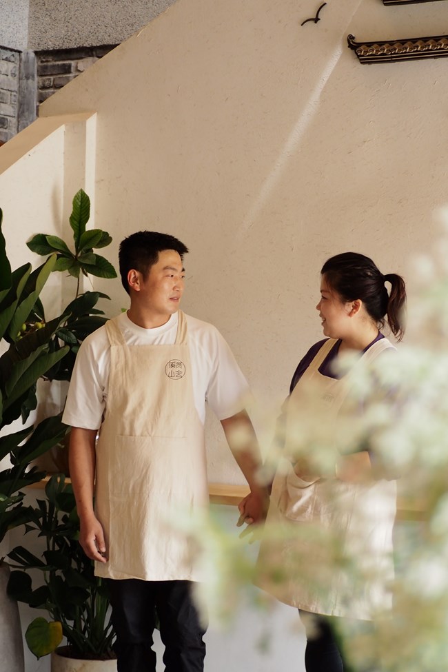 他們回來(lái)，接住了鄉(xiāng)村的春與秋