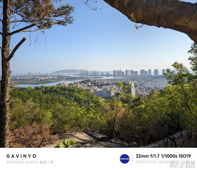 【鏡頭里的故事】遠(yuǎn)眺雙月灣海濱小鎮(zhèn) A