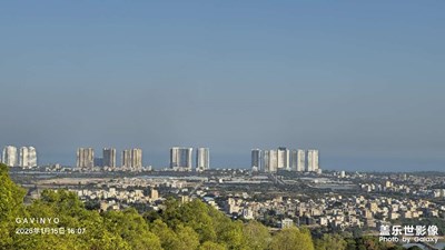 【鏡頭里的故事】遠(yuǎn)眺雙月灣海濱小鎮(zhèn) B