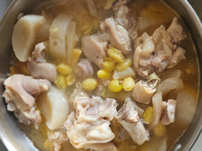 【寒天尋味】酸蘿卜蹄花