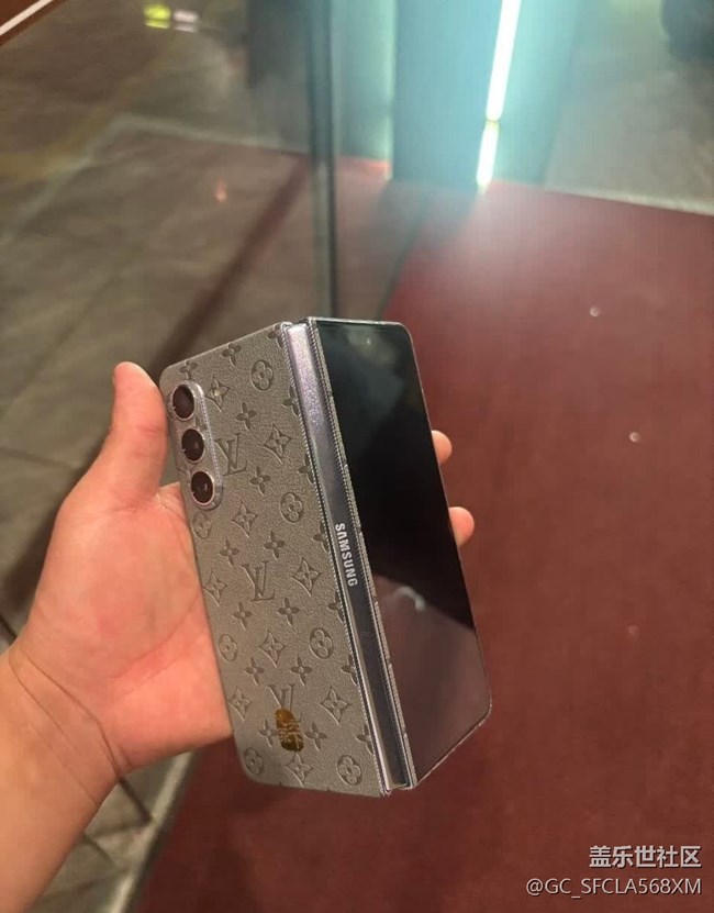 【我的折疊屏手機】我的大折疊