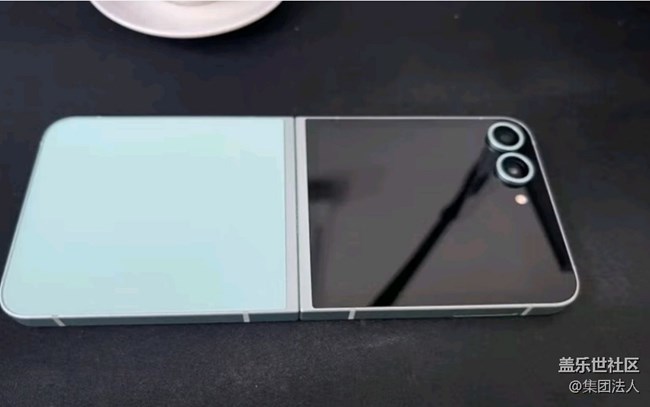 【我的折疊屏手機(jī)】小屏Flip6