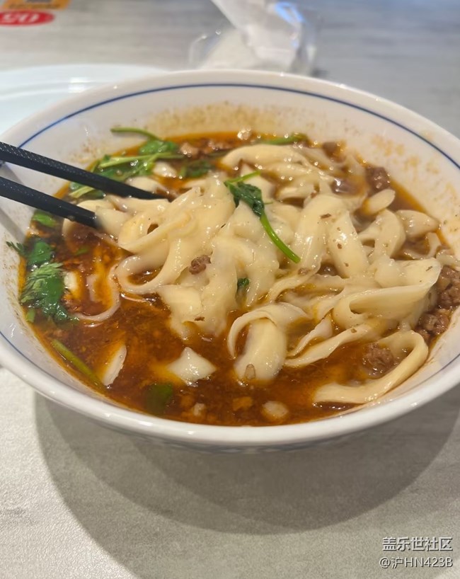 【食暖朝夕】刀削面