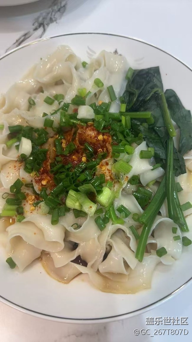 【食暖朝夕】油潑面