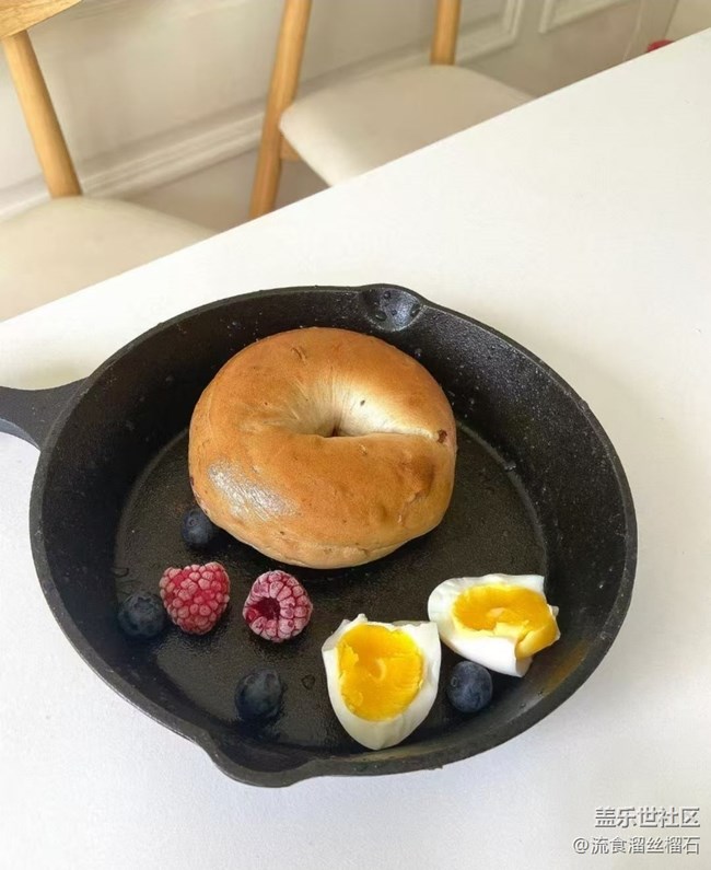 【春肴納?！吭琰c(diǎn)