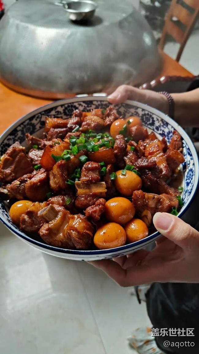 【春肴納?！颗ψ龊貌? title=