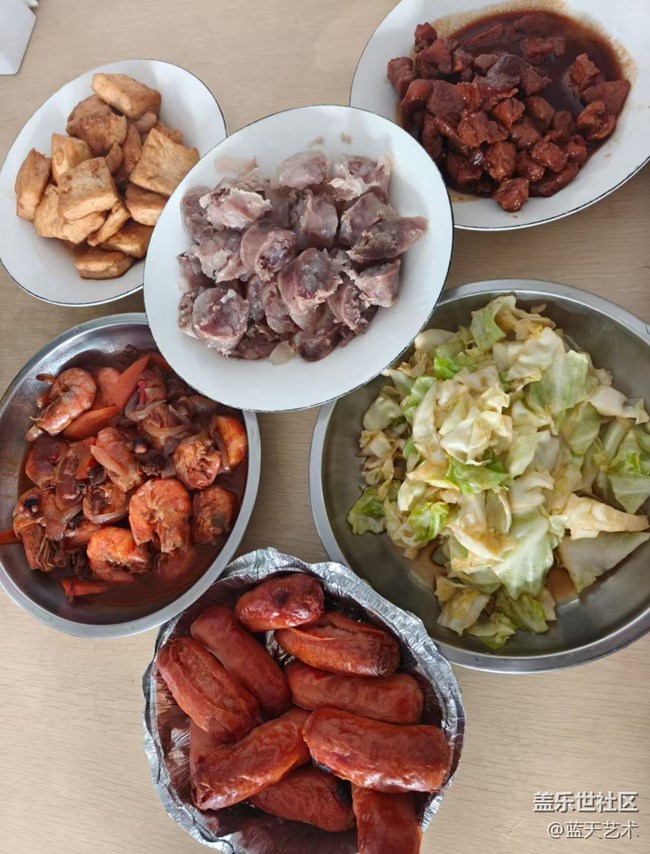 【春肴納?！肯矚g葷菜