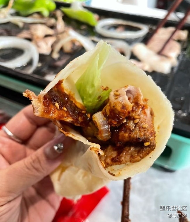 【春肴納?！烤盹? title=