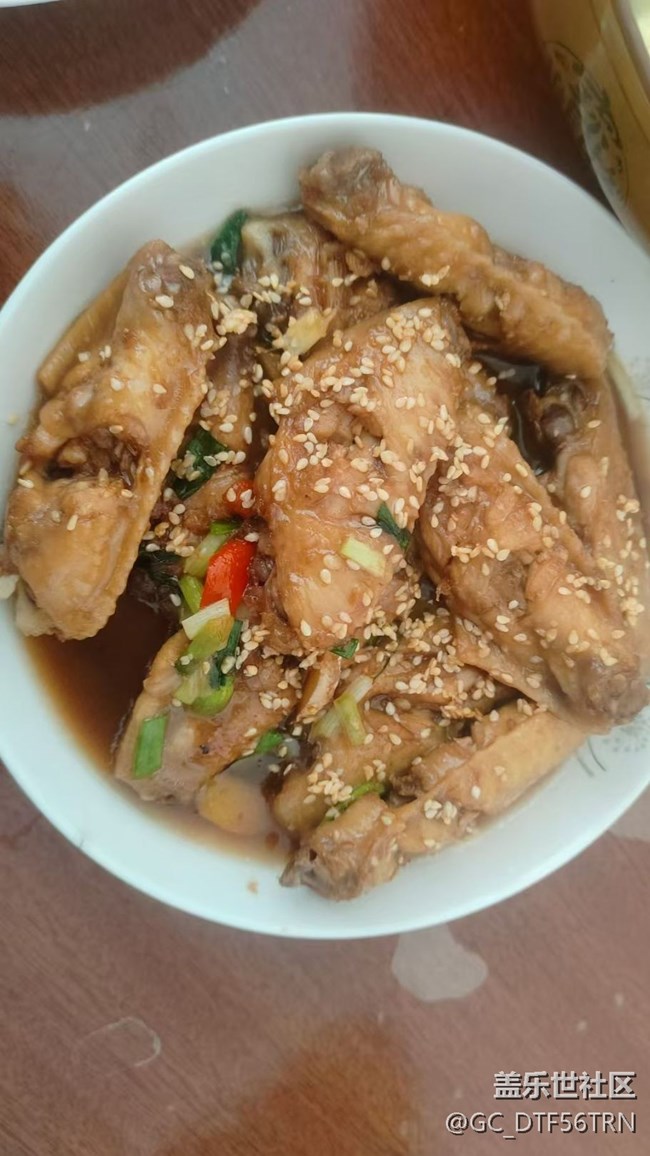 【春肴納?！咳碎g煙火