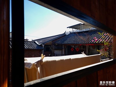 不得不說的“托舉”