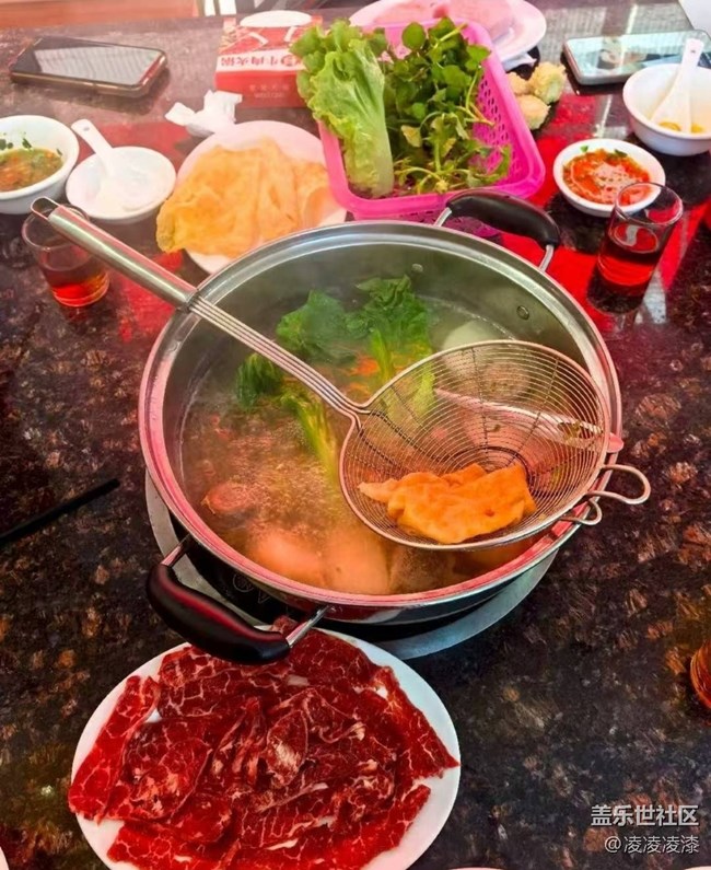 【春肴納?！砍鄙腔疱? title=