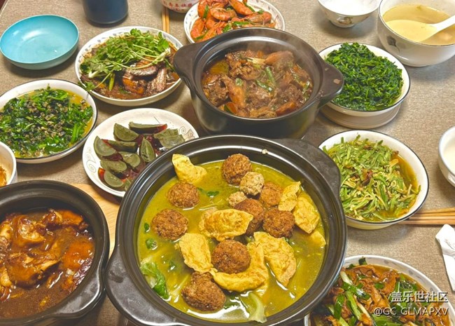 【春肴納?！砍鞓?lè)